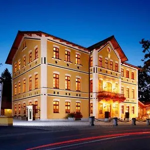 Hotel Hotel&restaurant Waldschloss Passau