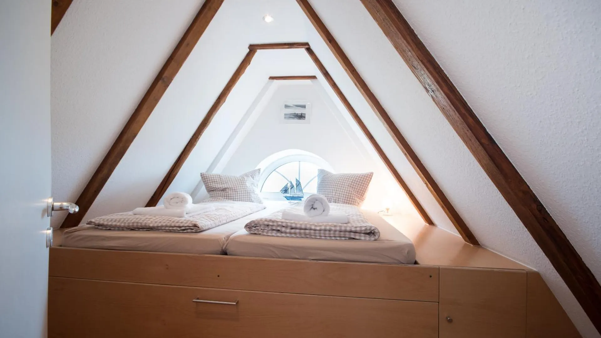 Hotel Nige Hus Hamburg 4*,  Almanya