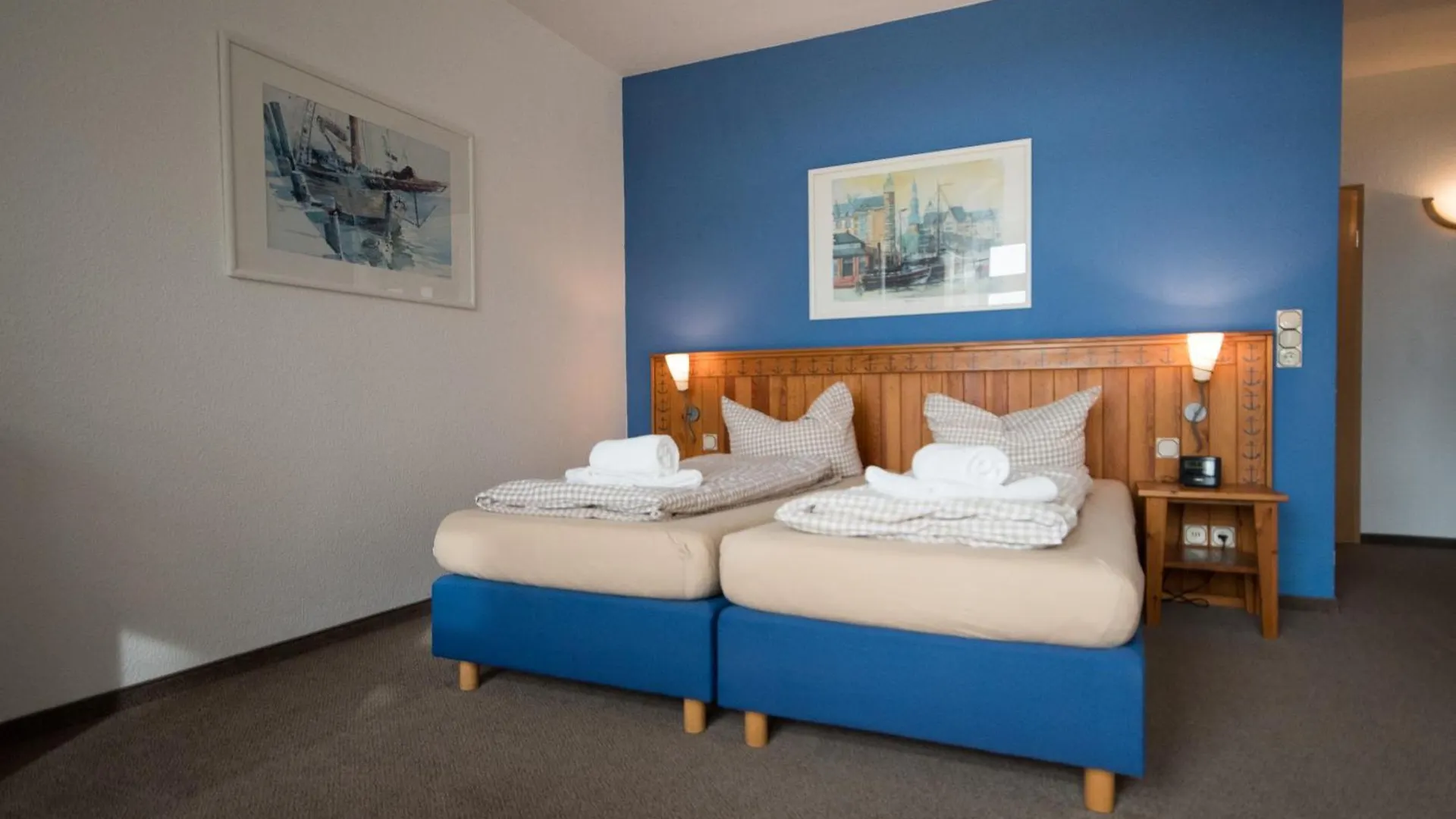 Hotel Nige Hus Hamburk 4*,