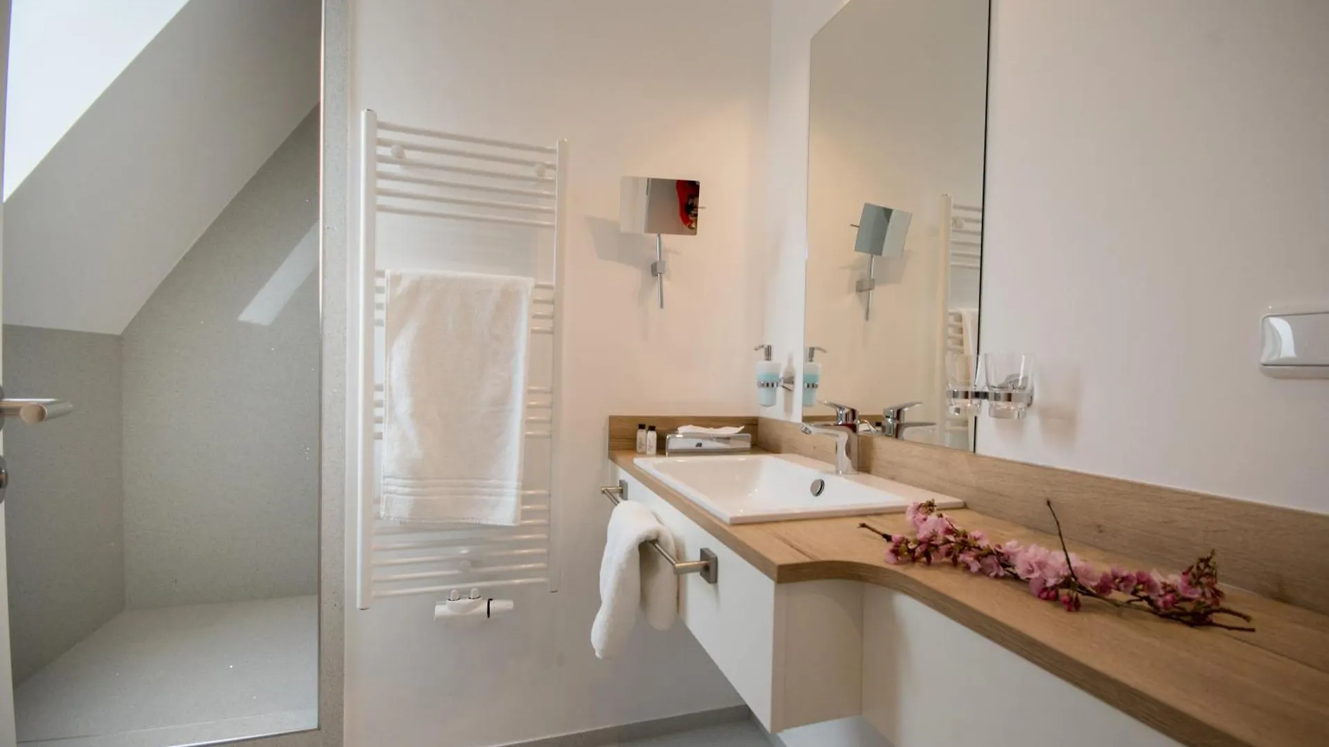 ****  Hotel Nige Hus Hamburg Deutschland